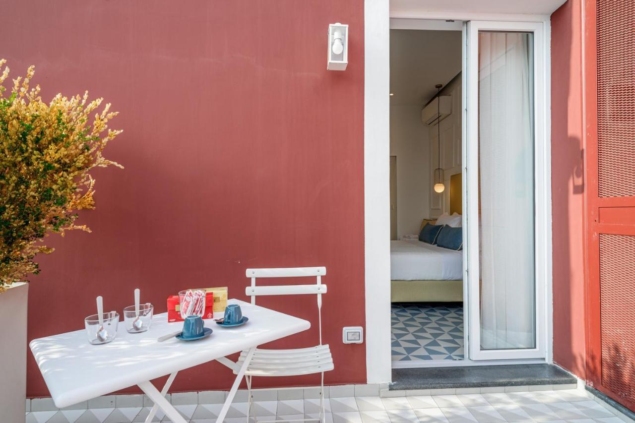 Capri Marina Suite Exterior photo
